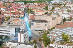 Erlangen von oben. Markierung wo die Stadtumlandbahn neben dem Geistes- und Sozialwissenschaften der FAU fahren würde. Screenshot: https://www.stadtumlandbahn.de
